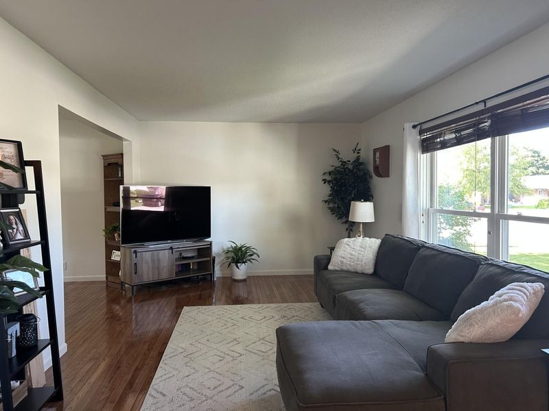 1713 Kingsbury Drive, Saint Marys, OH 45885 Photo 4
