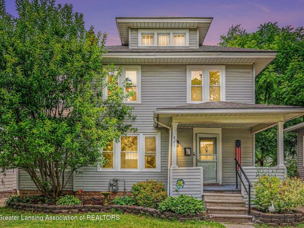 821 N Verlinden Avenue, Lansing, MI 48915