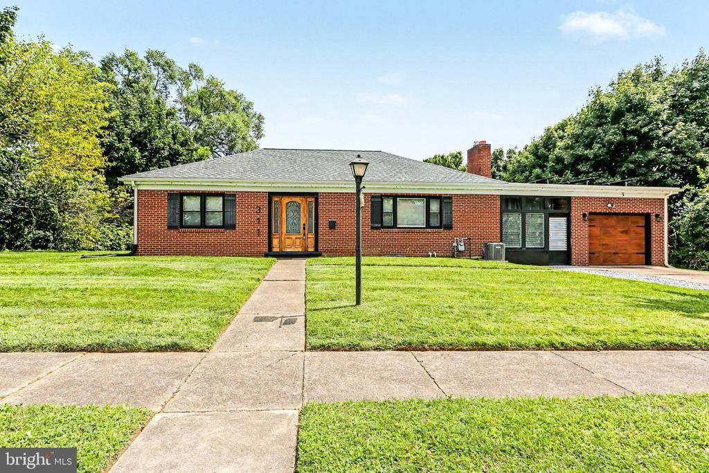 311 N 70TH STREET , HARRISBURG, PA 17111