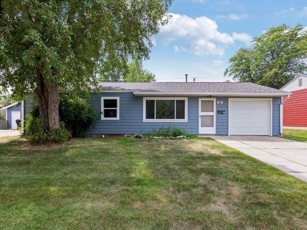 121 E FAIRMONT BLVD, Rapid City, SD 57701