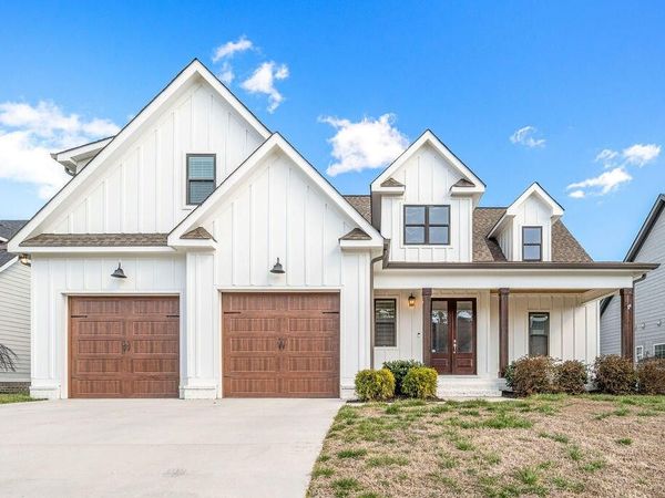 9133 White Ash Drive , Ooltewah, TN 37363
