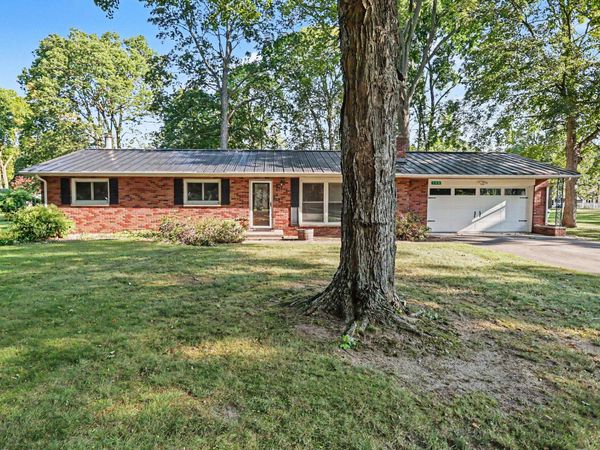 340 W Railroad Street, Centreville, MI 49032