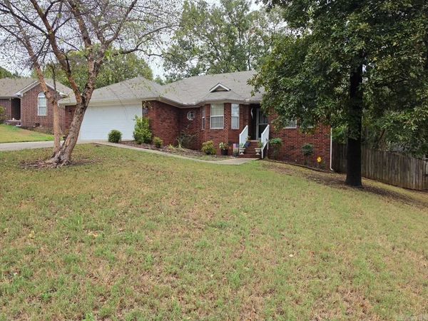 1670 Nuthatch Cir, Conway, AR 72034