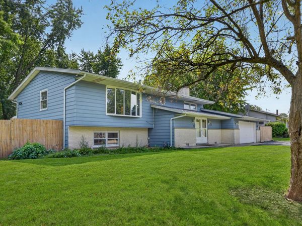 10467 W Chaplin Avenue , Beach Park, IL 60099