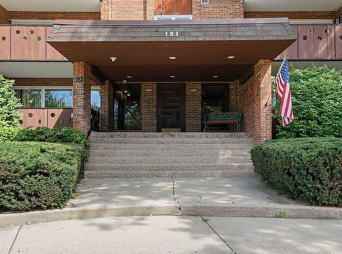 Main Photo