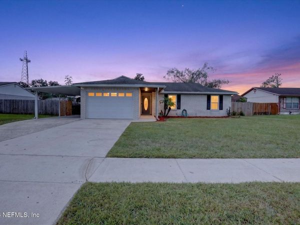 1683 PATRICIA Lane, Orange Park, FL 32073