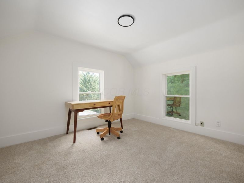 180 N Liberty Street, Delaware, OH 43015 Photo 29