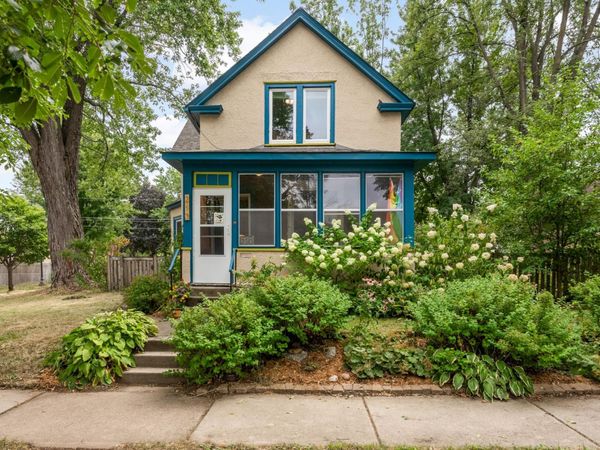 210 Sidney Street W, Saint Paul, MN 55107