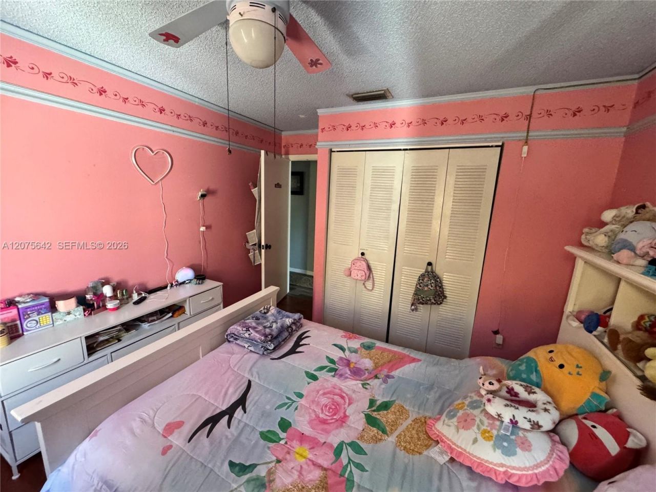 840 W Palm Run Dr , North Lauderdale, FL 33068 Photo