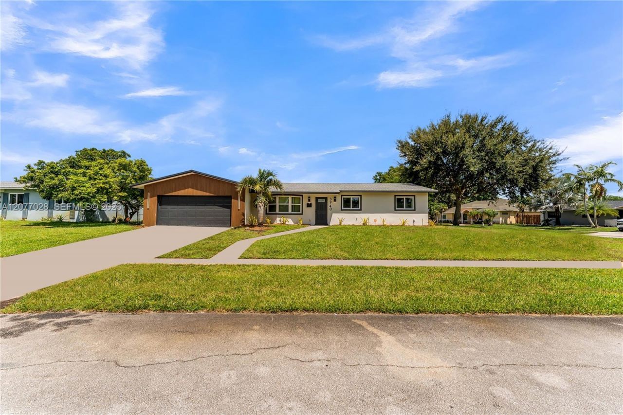 3940 NW 5th St, Coconut Creek, FL 33066 Photo