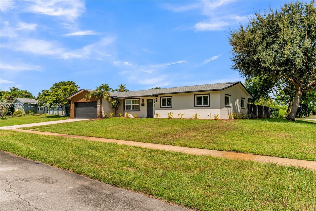 3940 NW 5th St, Coconut Creek, FL 33066 Photo
