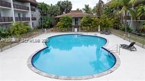 7487 SW 82nd St , Unit C302, Miami, FL 33143 Photo
