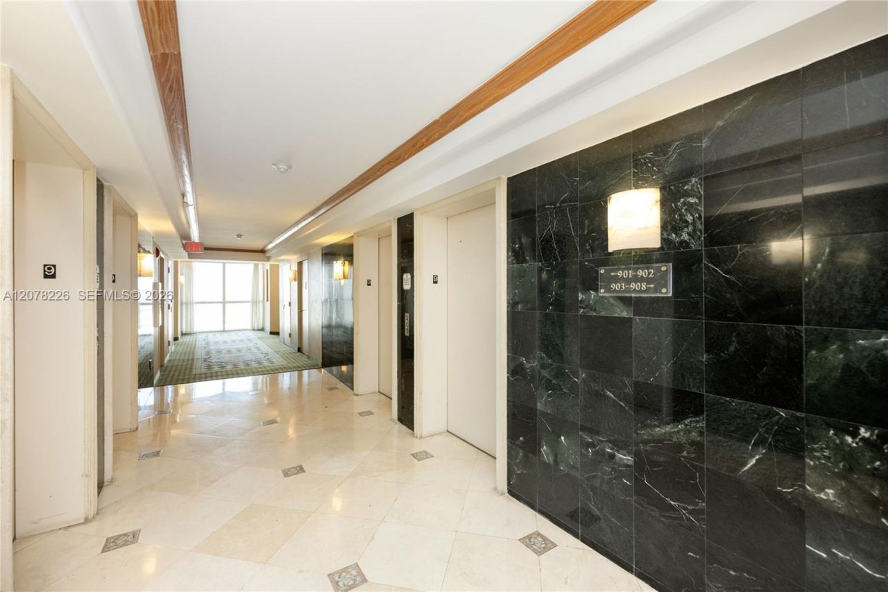 16711 Collins Ave, Unit 907, Sunny Isles Beach, FL 33160 Photo