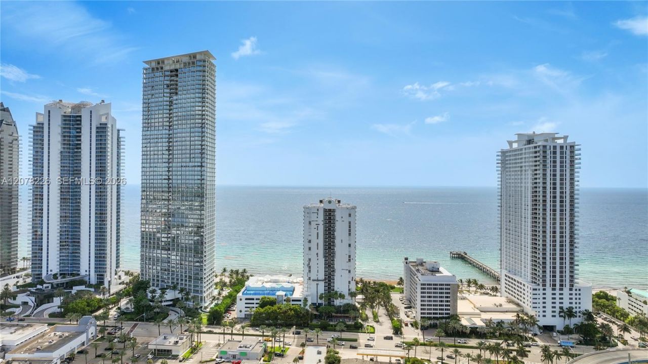 16711 Collins Ave, Unit 907, Sunny Isles Beach, FL 33160 Photo