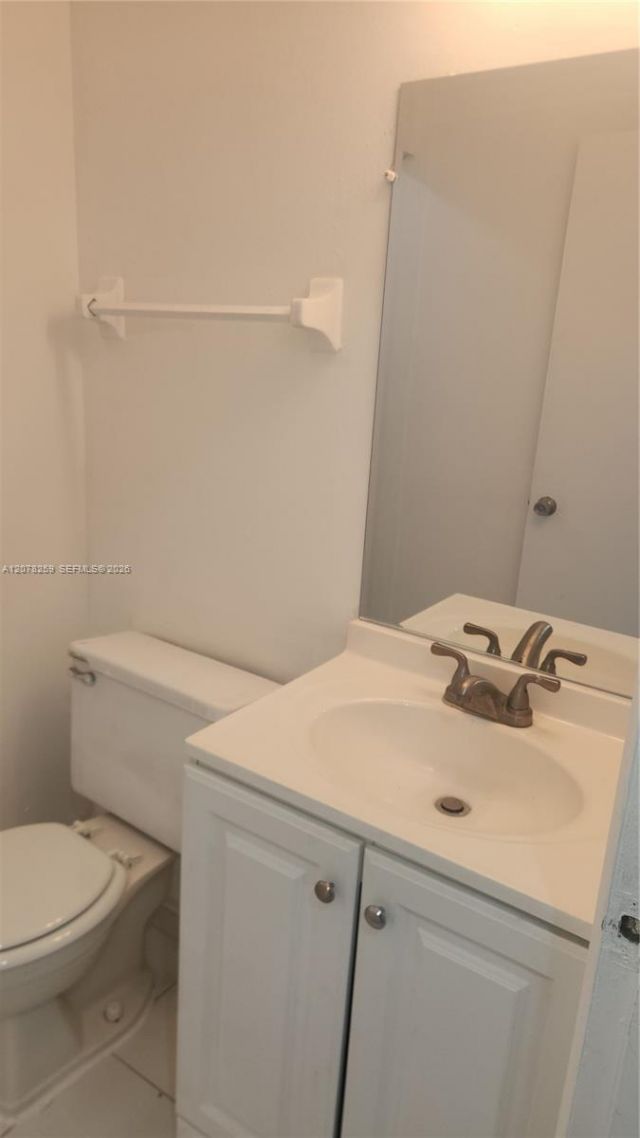 2138 NW 57th Ave, Unit 13-C, Lauderhill, FL 33313 Photo