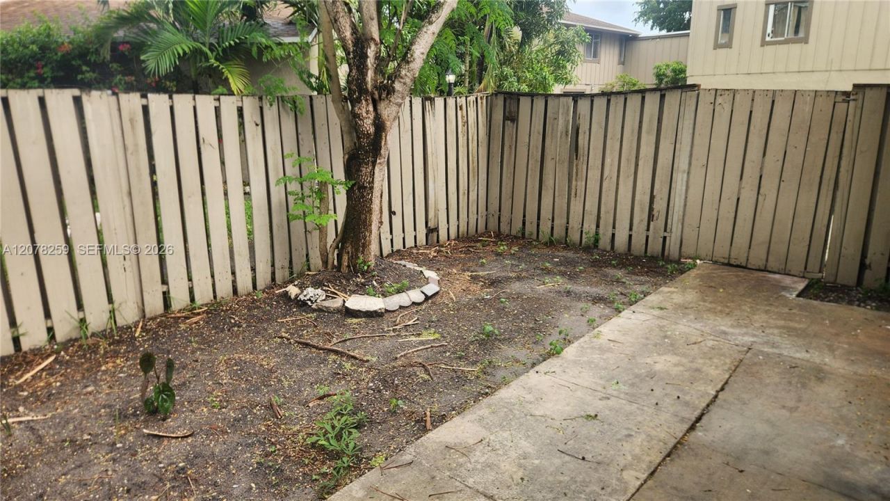 2138 NW 57th Ave, Unit 13-C, Lauderhill, FL 33313 Photo