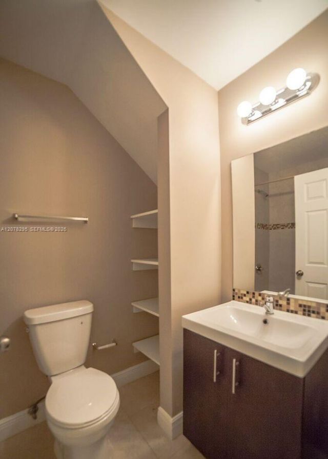 1752 NW 1st St , Unit 1, Miami, FL 33125 Photo