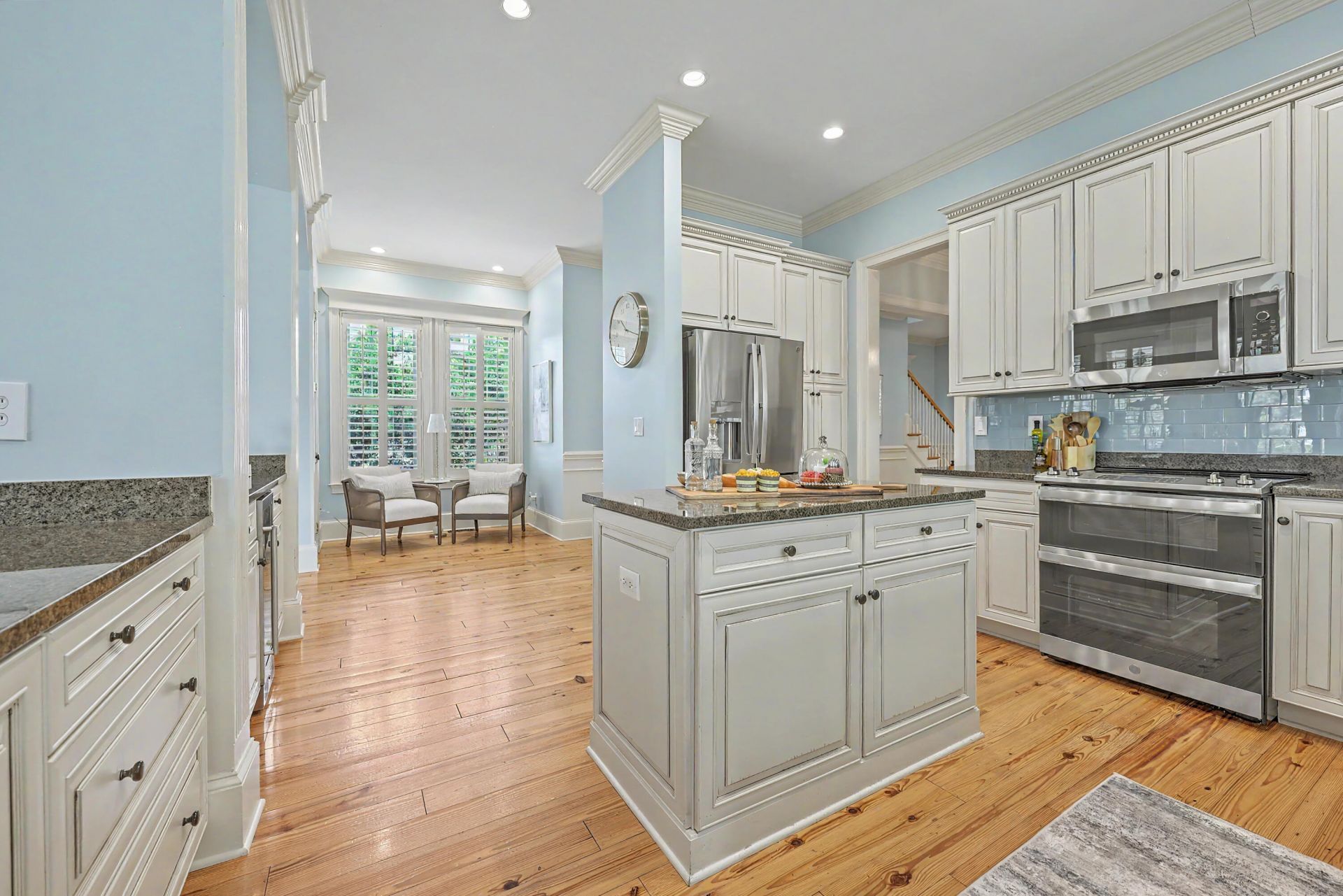 1307 Chardon Commons Photo 38