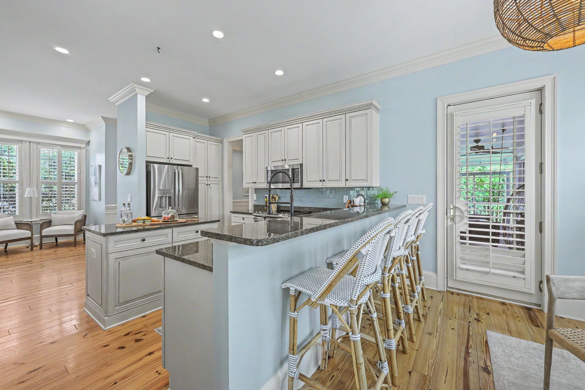 1307 Chardon Commons Photo 39