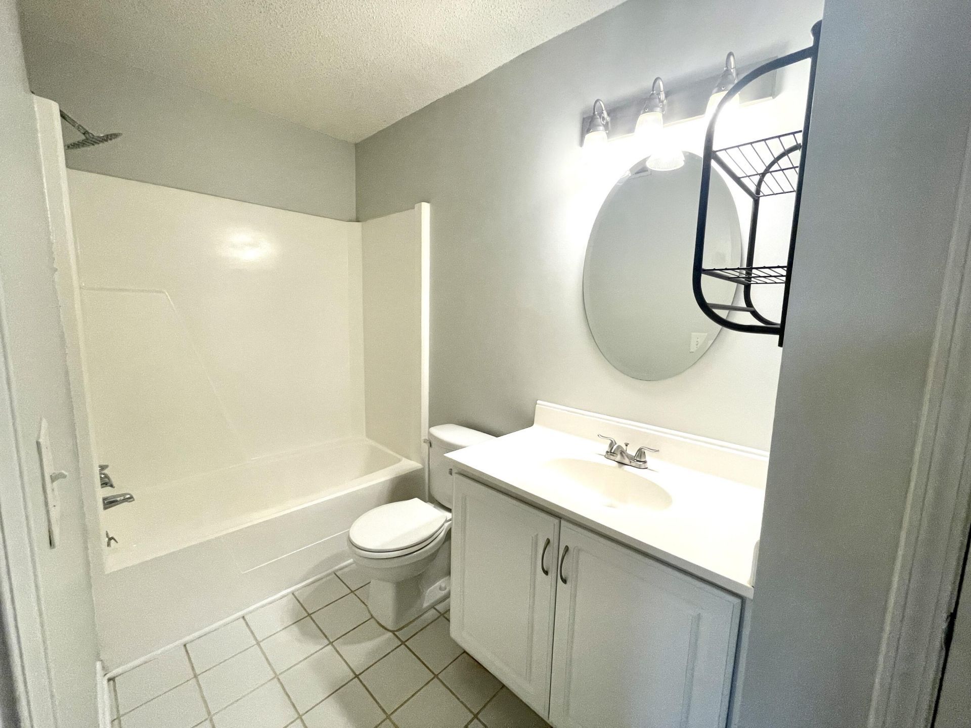 415 Parkdale Drive Photo 15