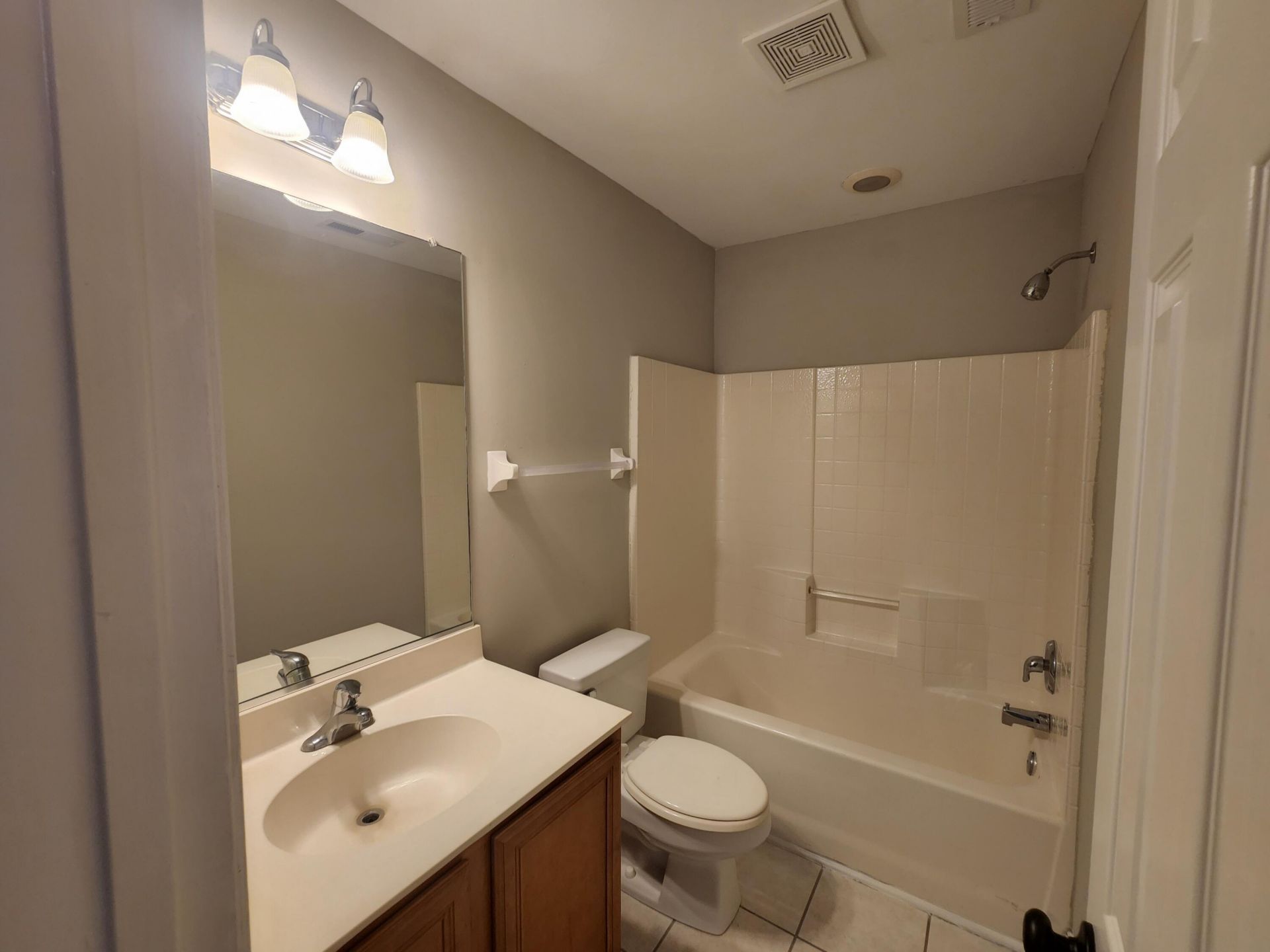 111 Walden Ridge Way Photo 14