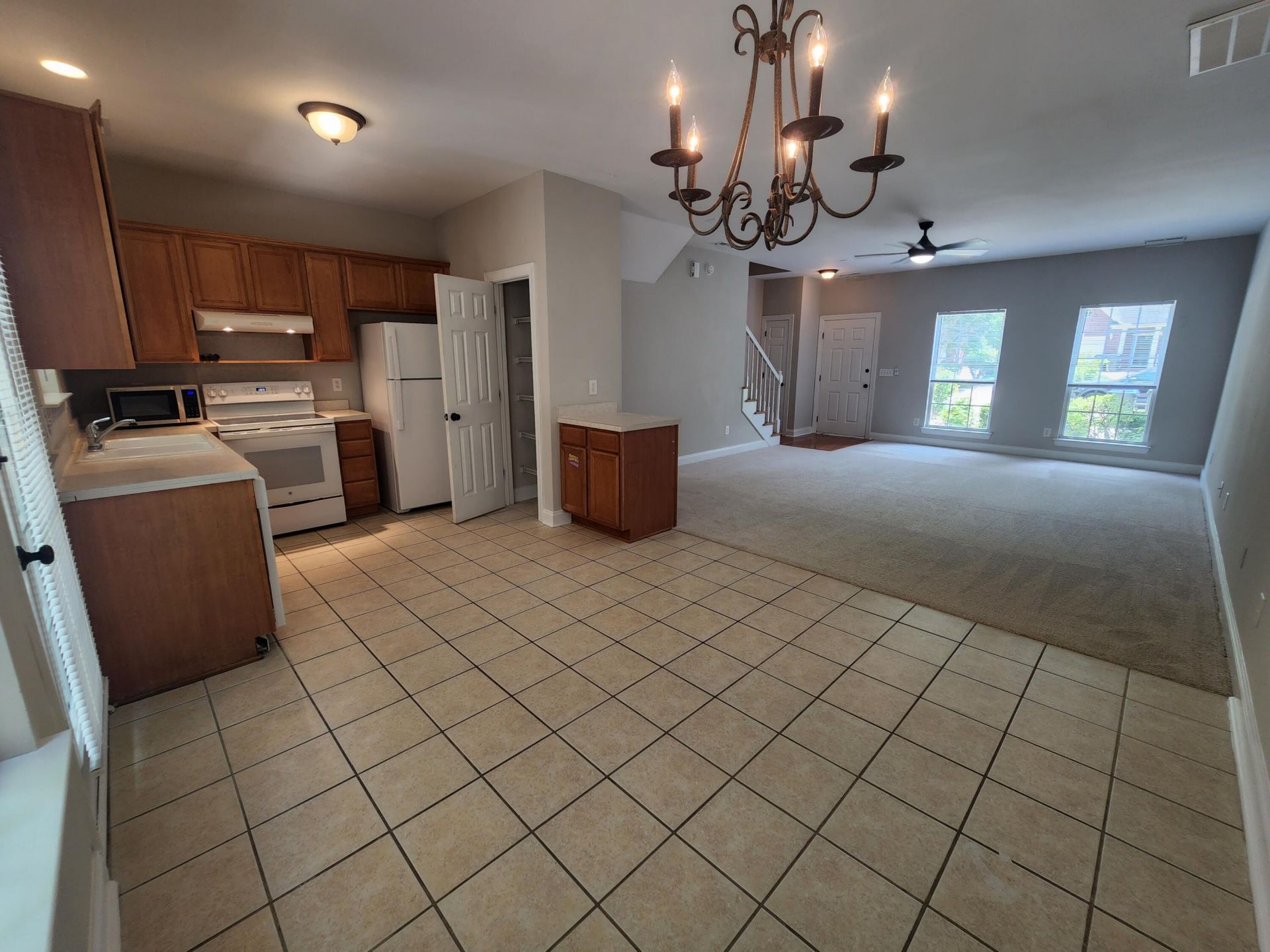 111 Walden Ridge Way Photo 6