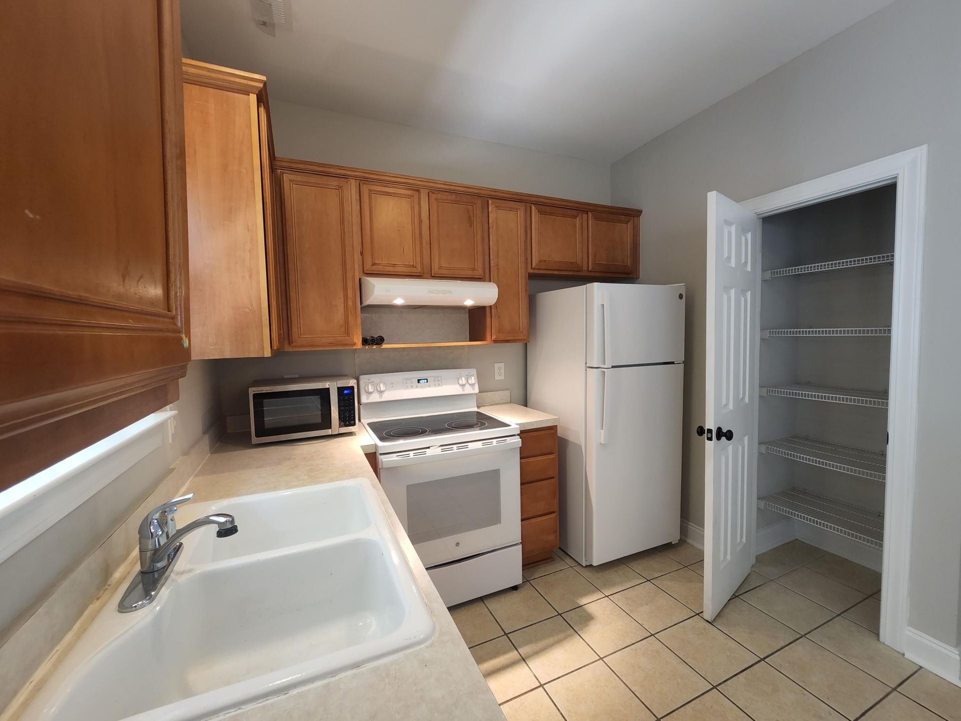 111 Walden Ridge Way Photo 7