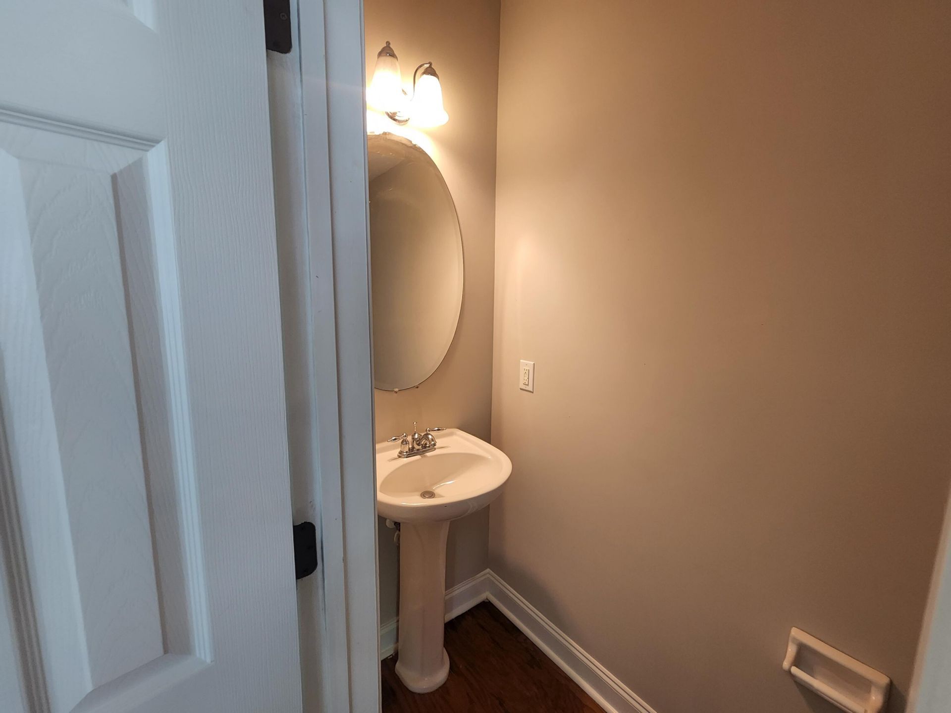 111 Walden Ridge Way Photo 8