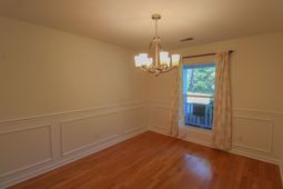 1240 Llewellyn Road photo 4
