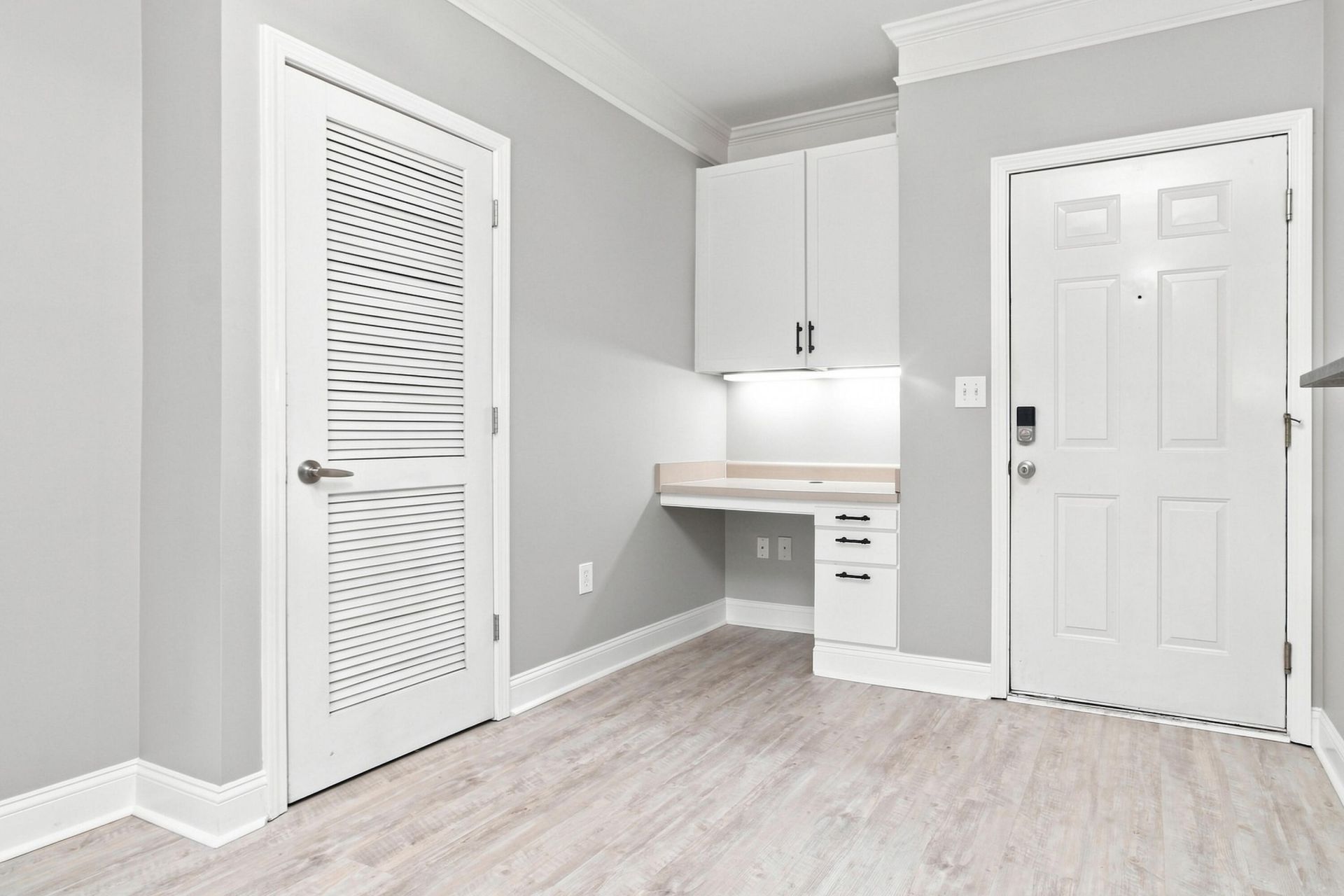 1755 Central Park Road Photo 12