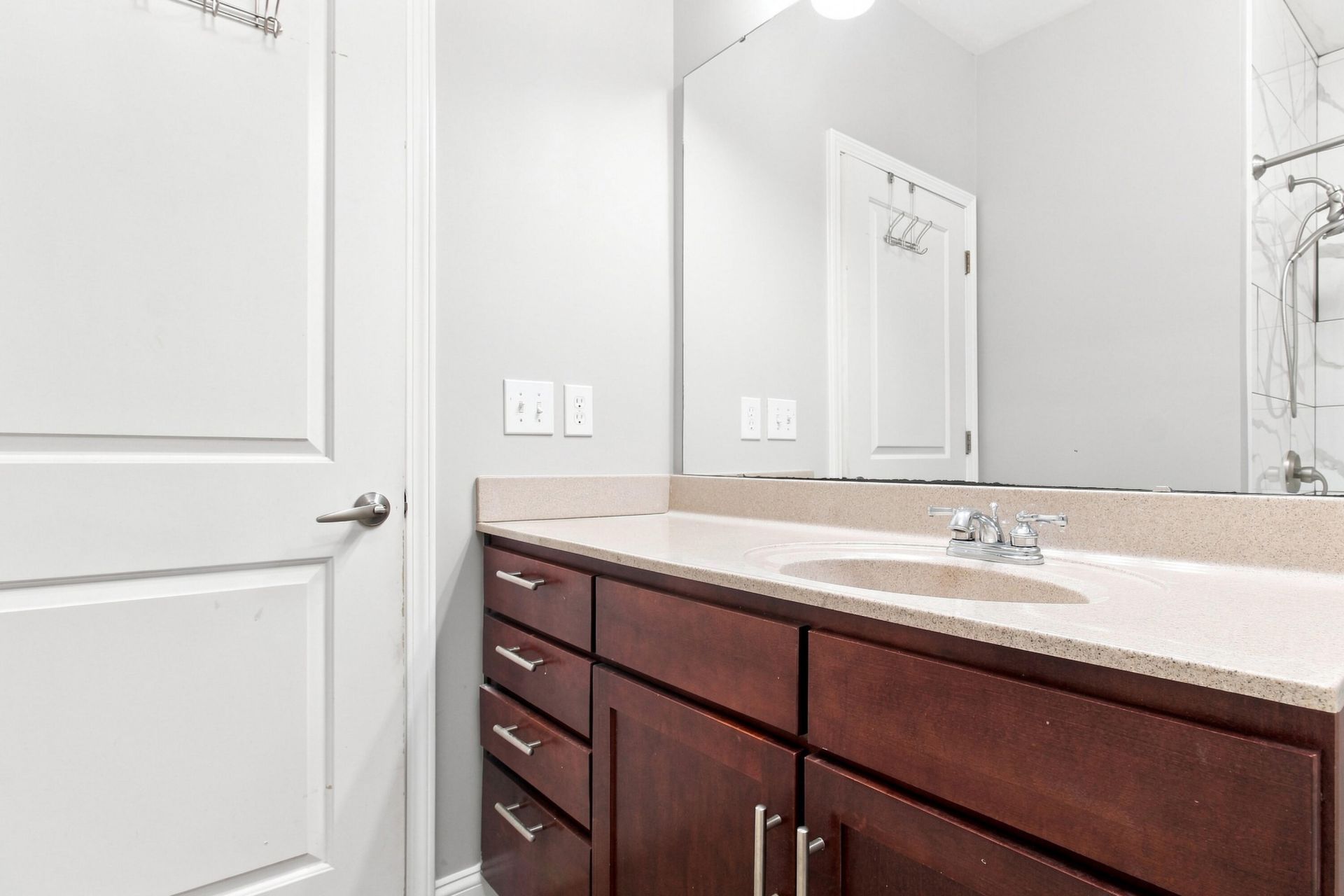 1755 Central Park Road Photo 18