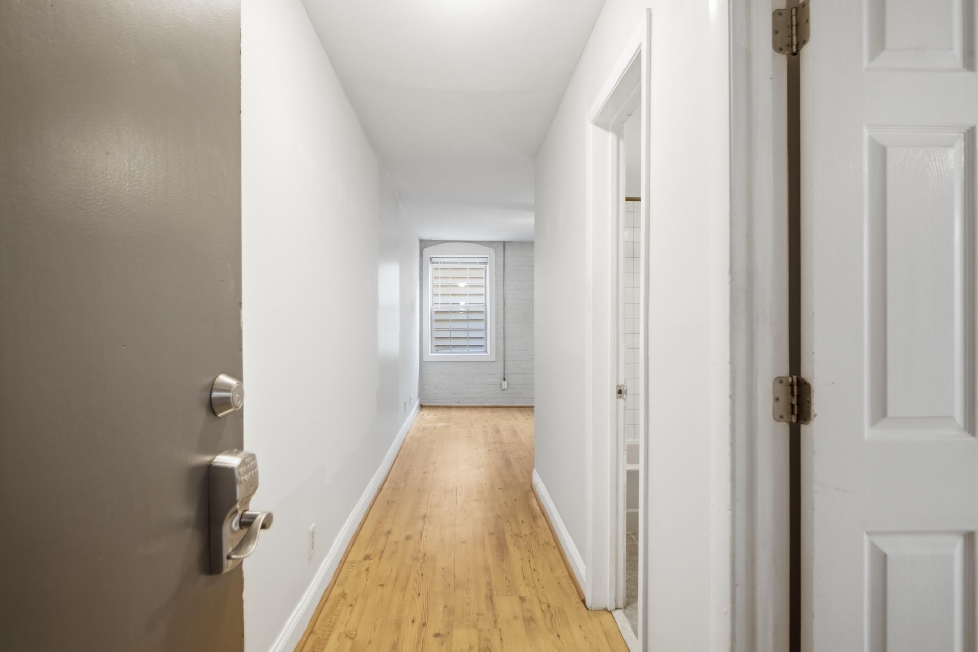 76 Nassau Photo 25