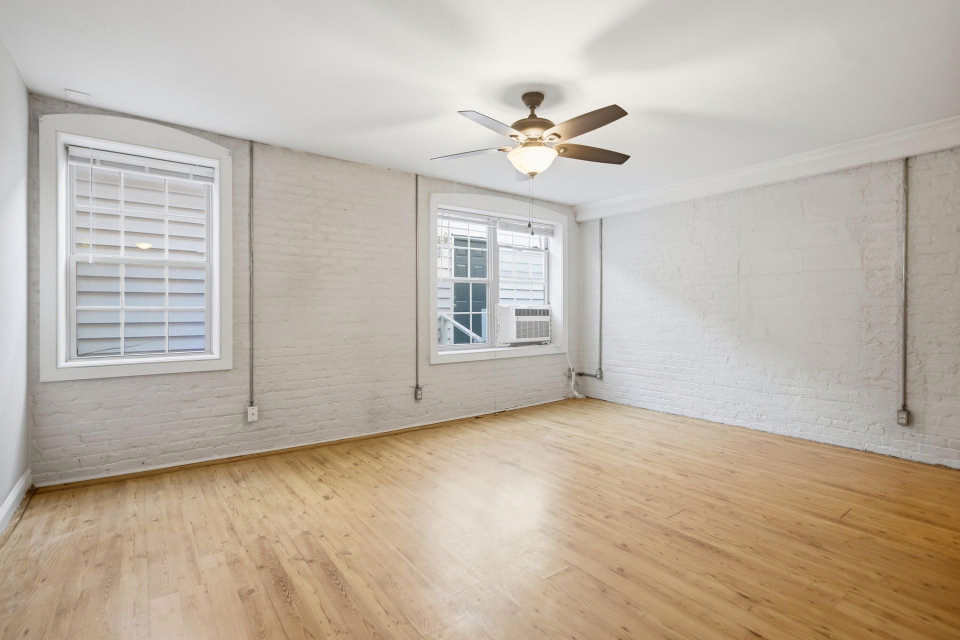 76 Nassau Photo 27