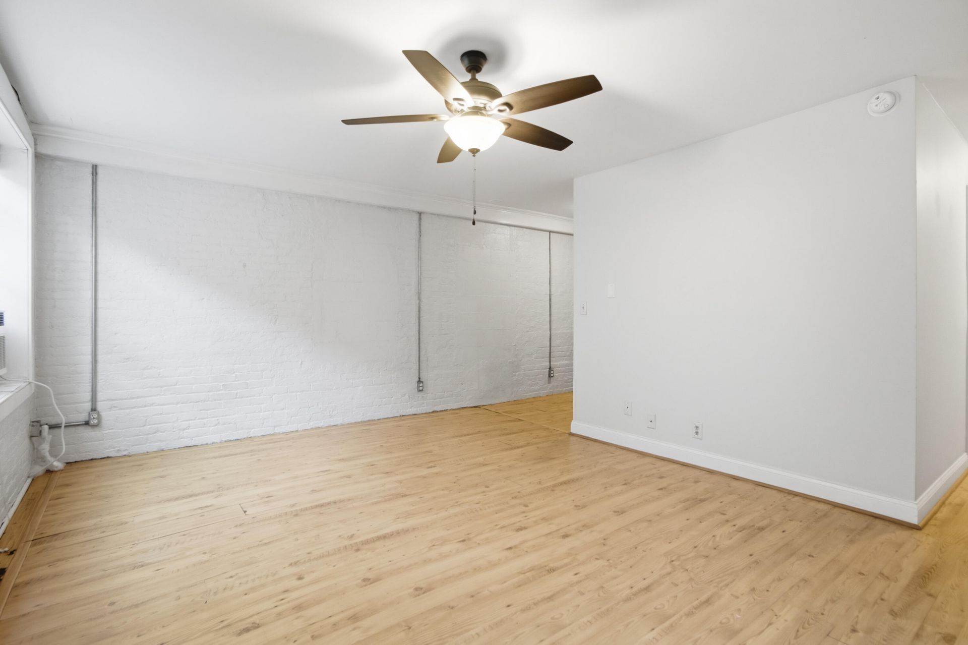 76 Nassau Photo 28