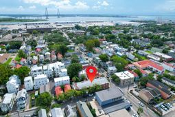 76 Nassau photo 4