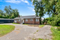 760 Five Chop Road photo 4