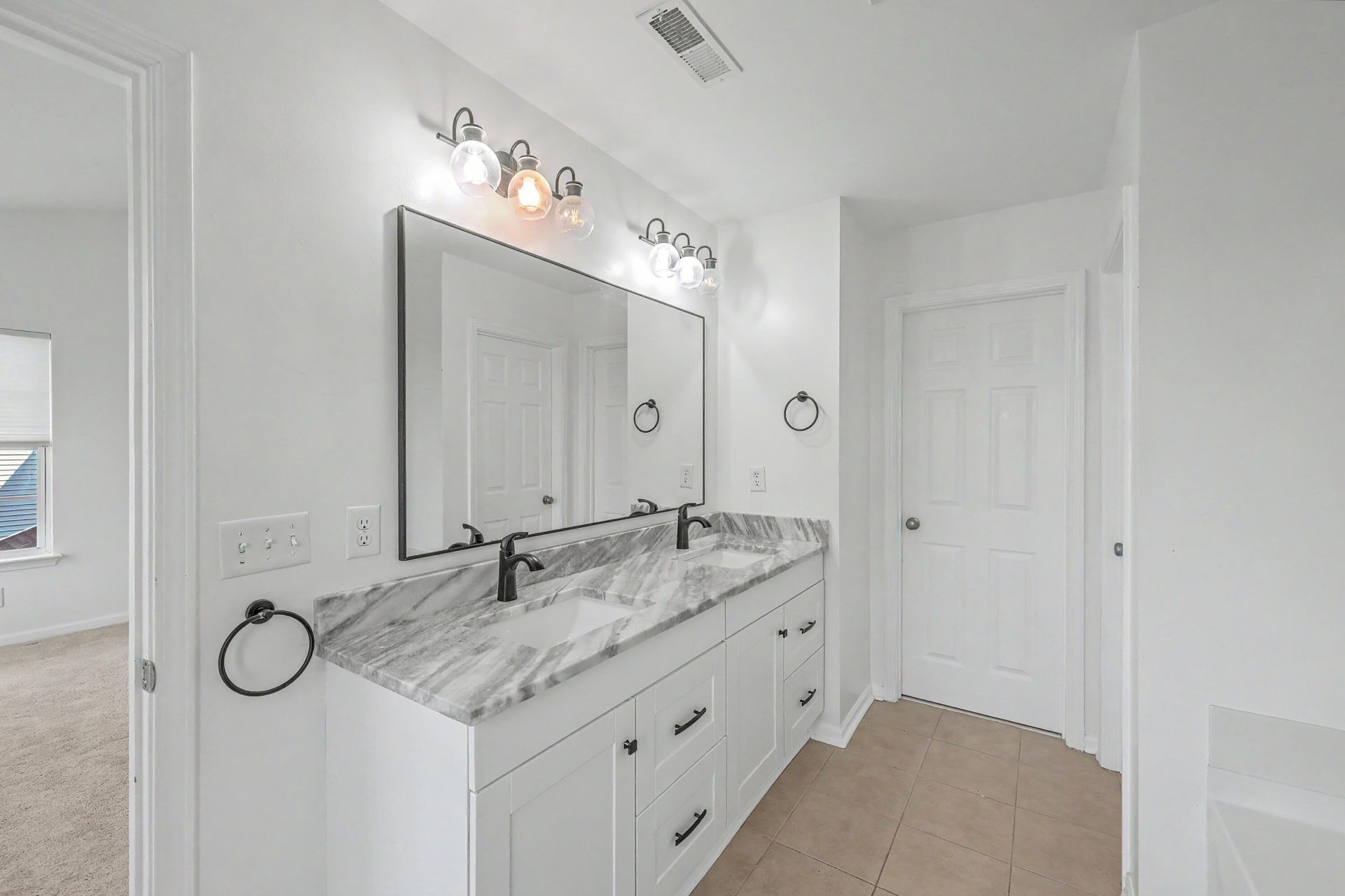 1124 Saint Pauls Parrish Lane Photo 25