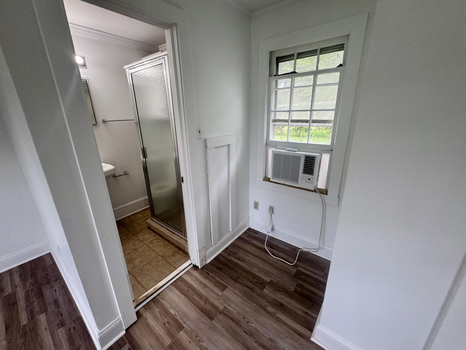 103 E Elmwood Street Photo 23