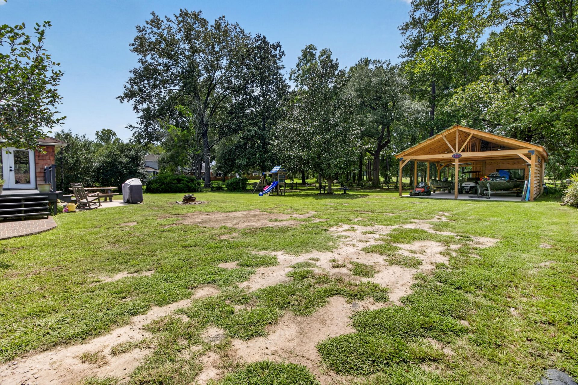 1103 Cass Drive Photo 32