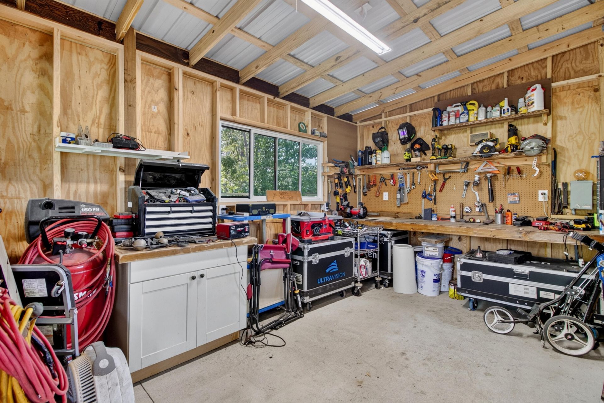1103 Cass Drive Photo 38