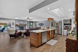 1103 Cass Drive photo 4