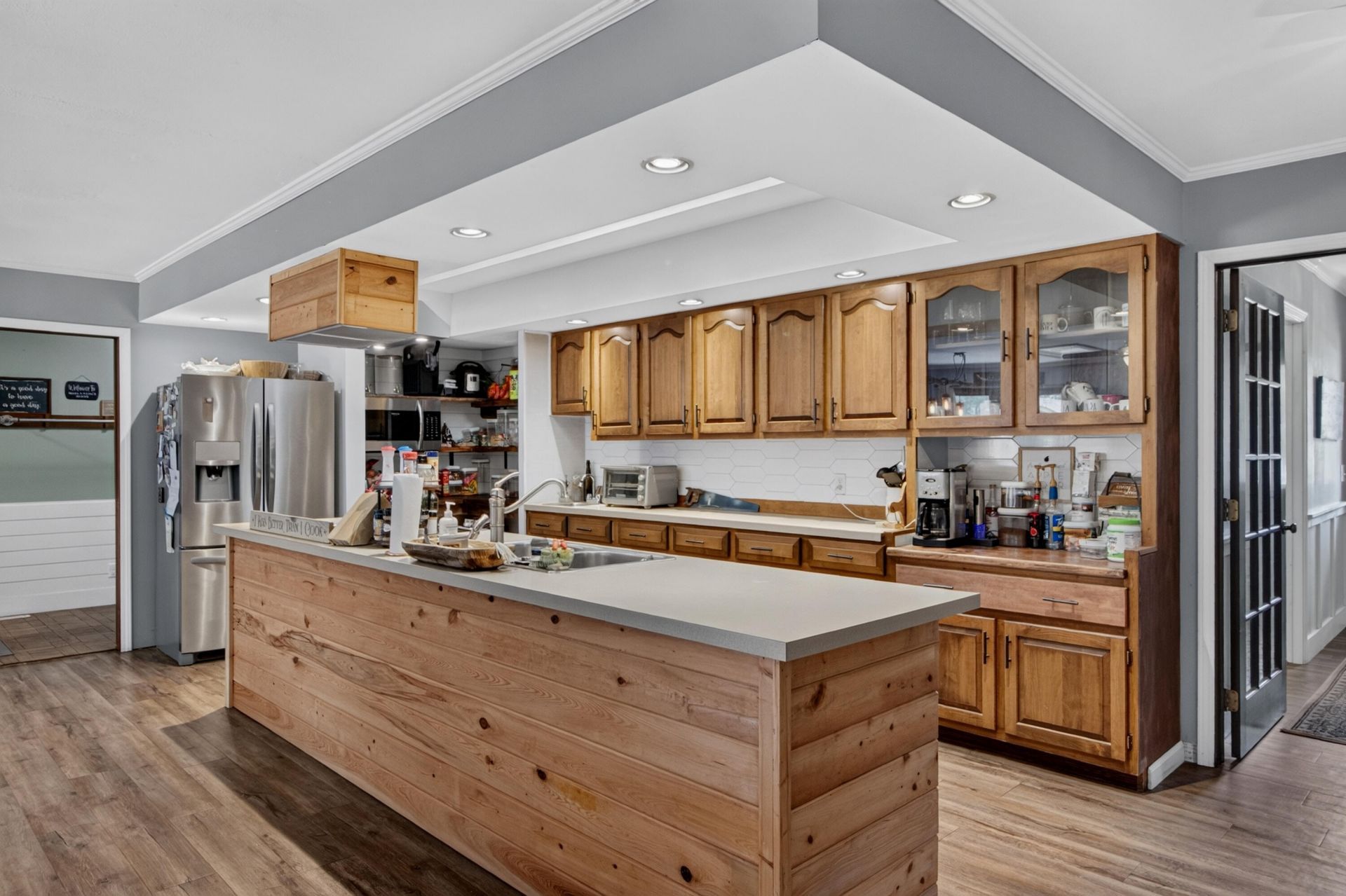 1103 Cass Drive Photo 6