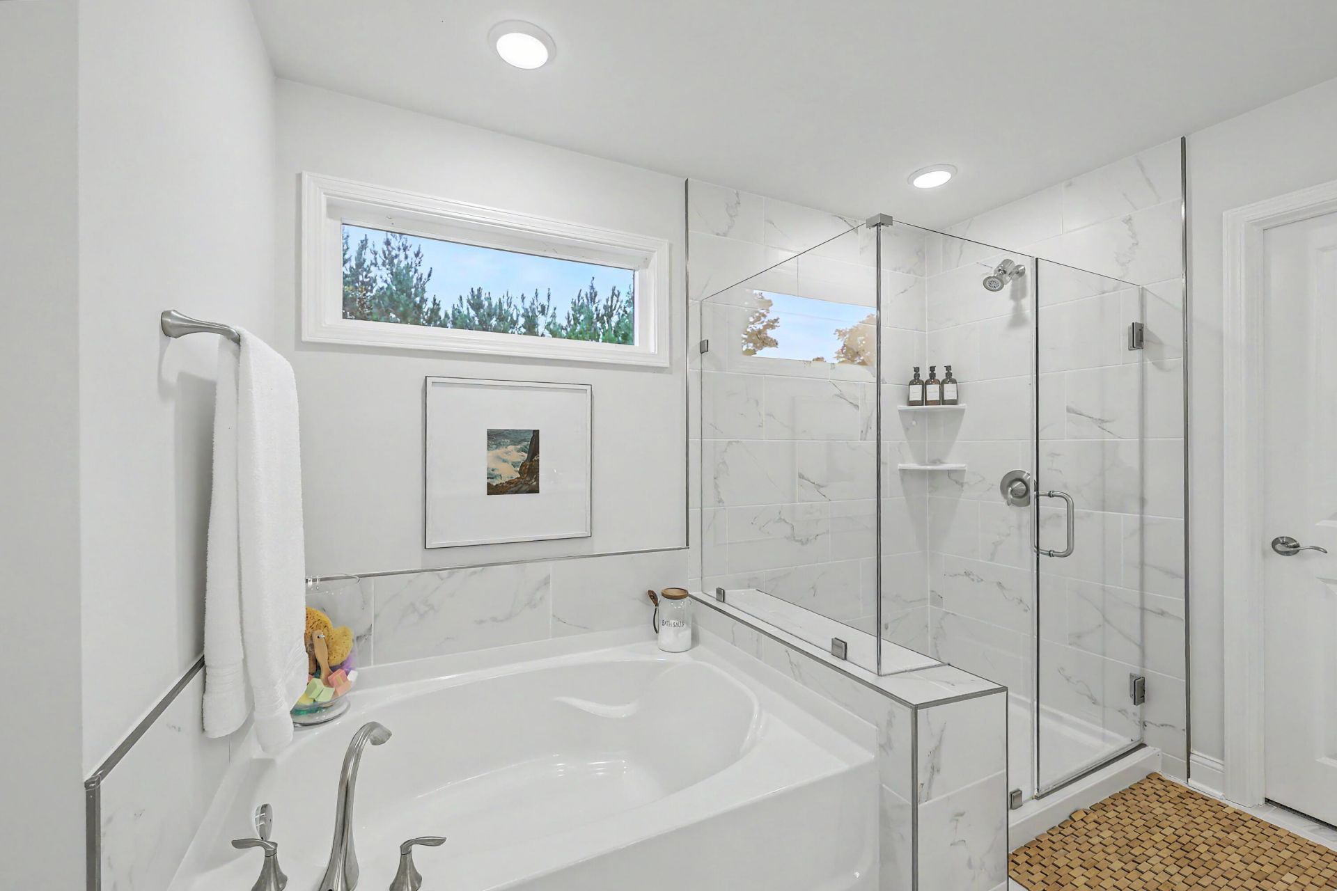 8020 Cheverie Court Photo 33