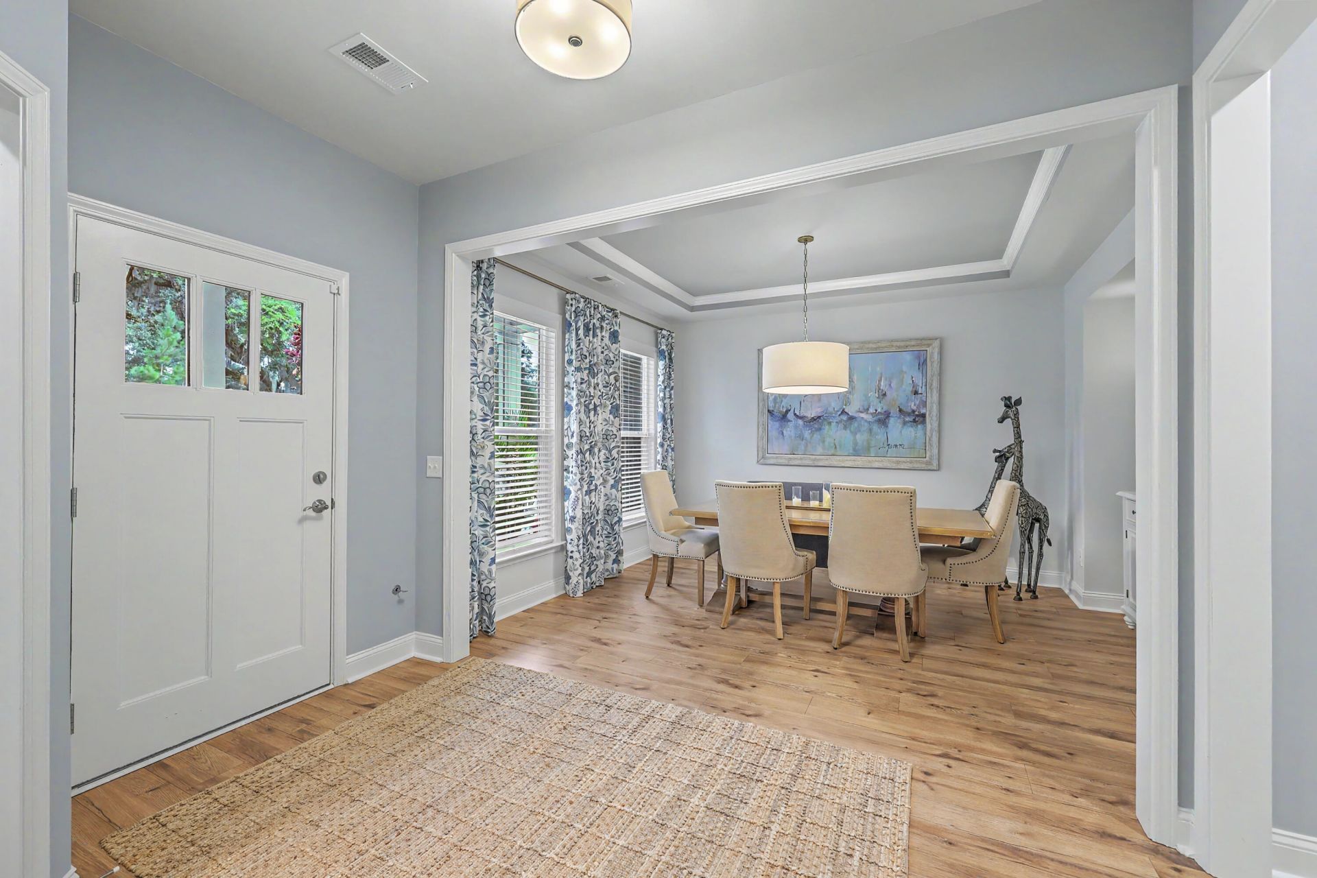 8020 Cheverie Court Photo 8