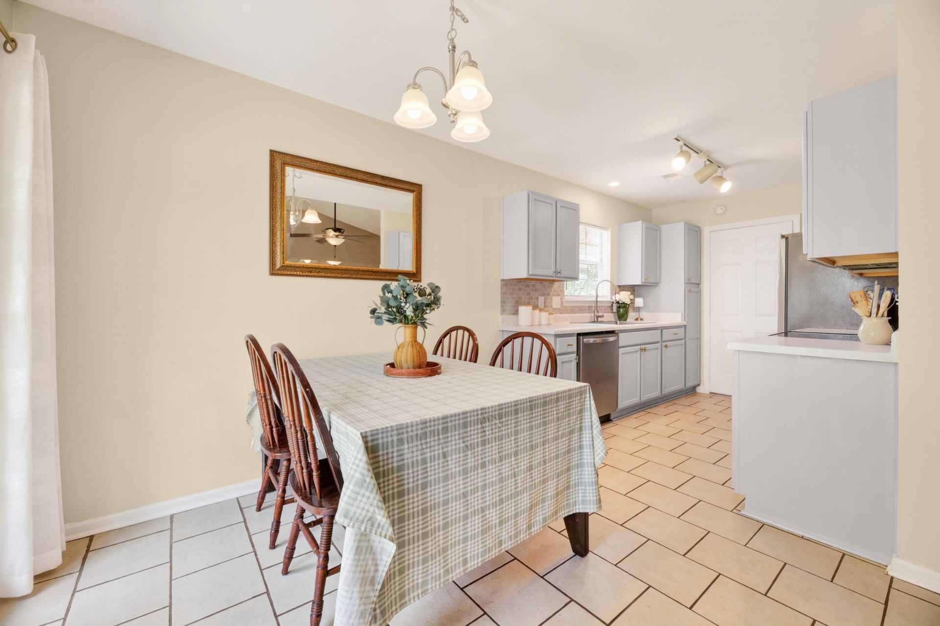 110 Persimmon Circle Photo 20