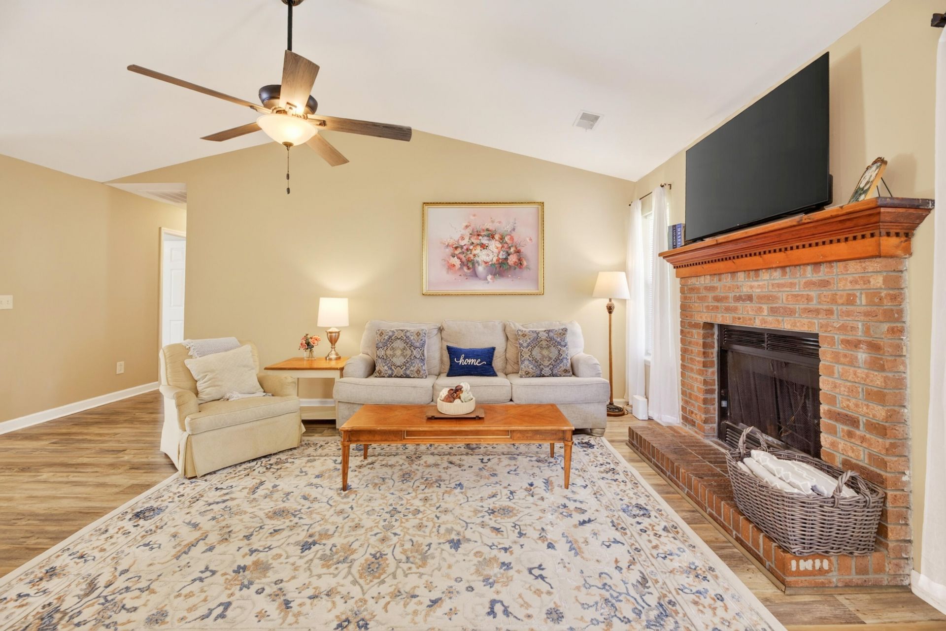 110 Persimmon Circle Photo 6