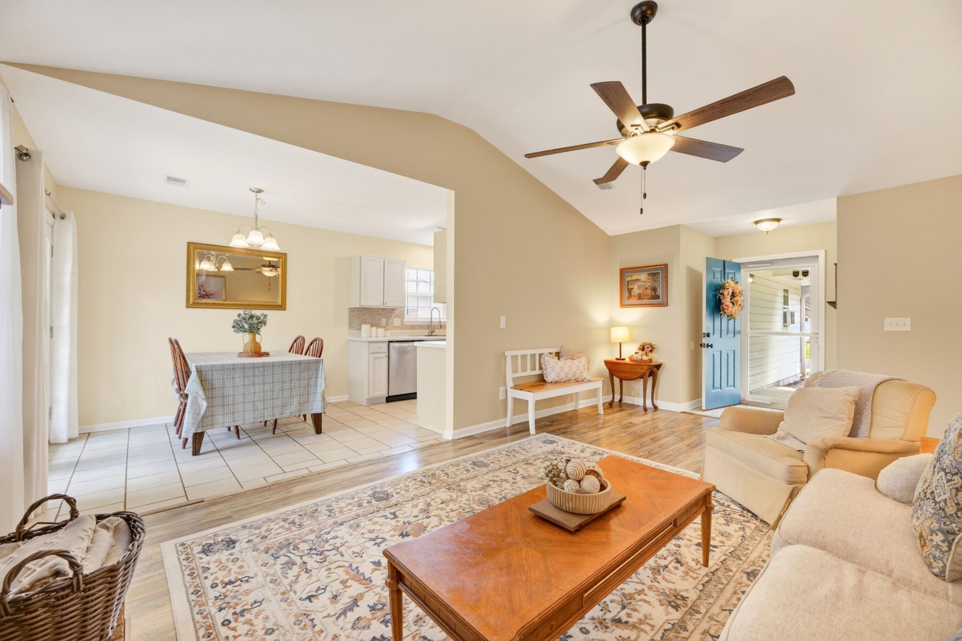 110 Persimmon Circle Photo 8