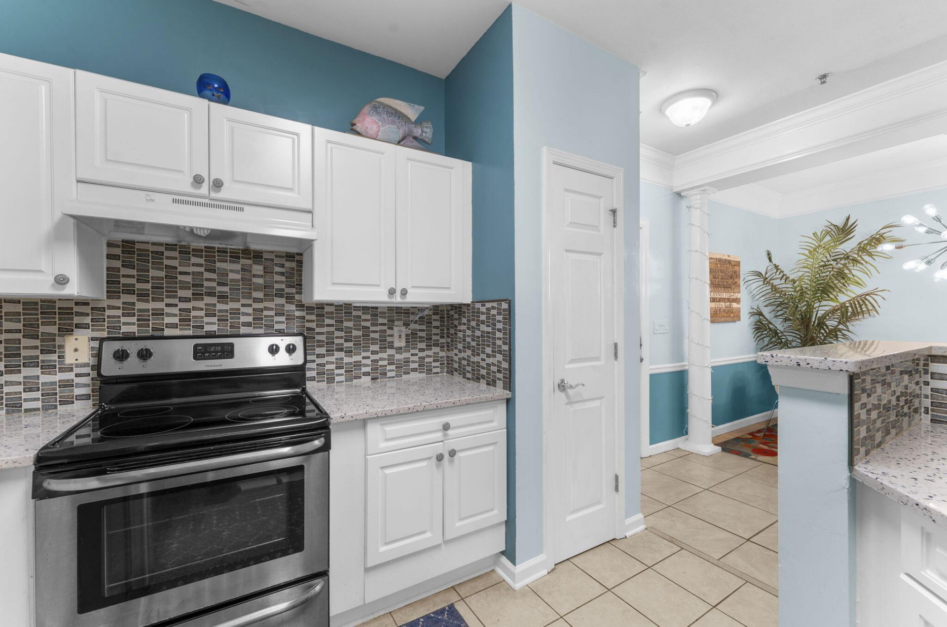 1012 Telfair Way Photo 10