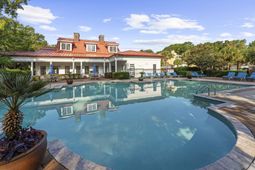 1012 Telfair Way photo 4