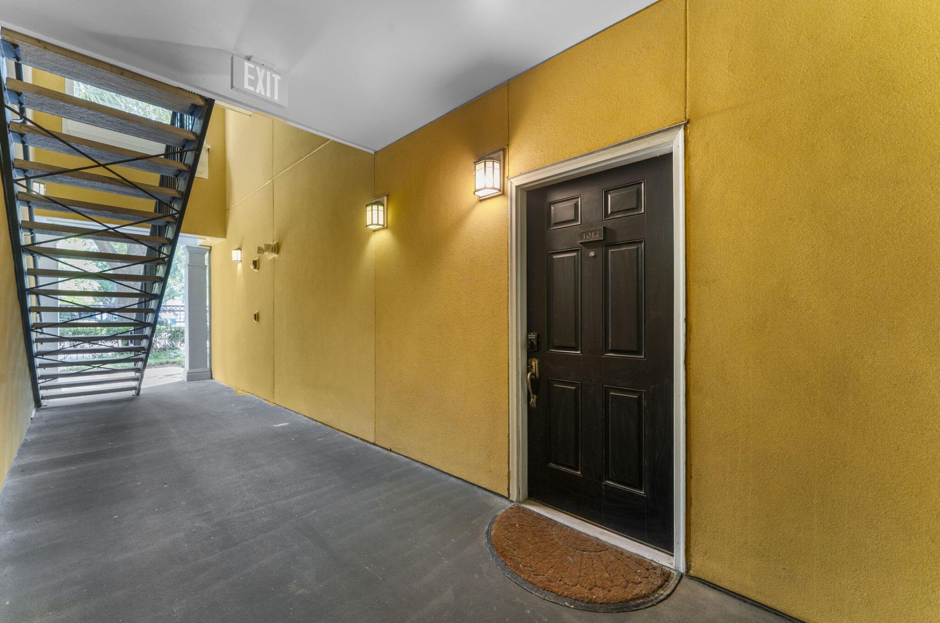 1012 Telfair Way Photo 32